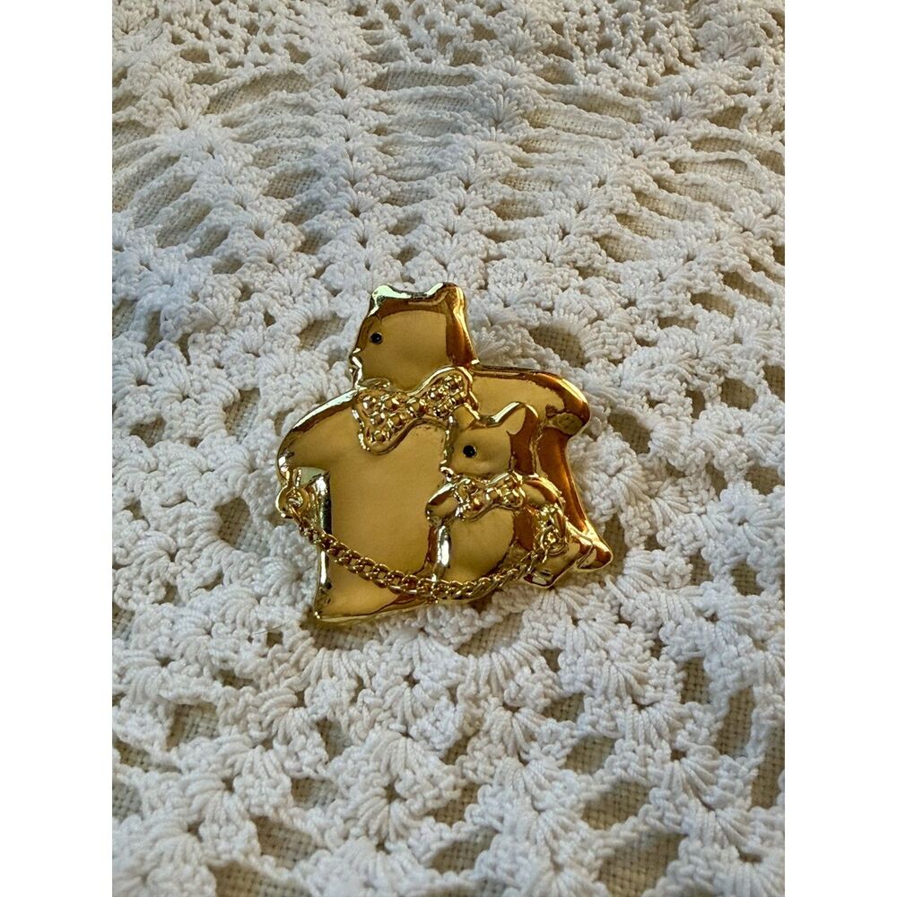 Vintage 1980s Gold Tone "Mother & Baby" Teddy Bear Novelty Brooch w/Chain